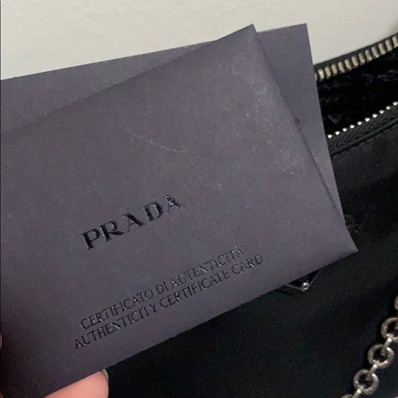 Prada Re-Edition 2005 nylon shoulder bag - Picture 5 of 6